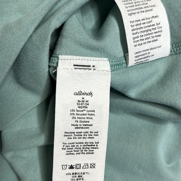 allbirds Natural Run Mid Layer 1/4 zip top $98 Retail in Green Hush NWT - Picture 8 of 10